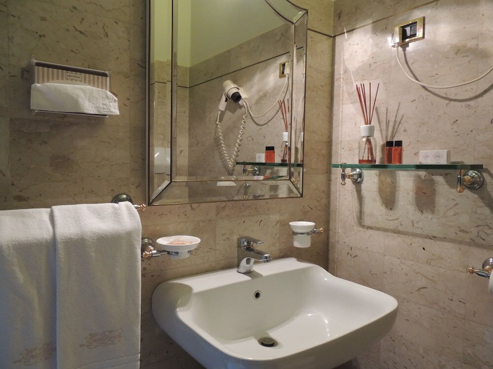 Фото Hotel Verdi Boutique Hotel