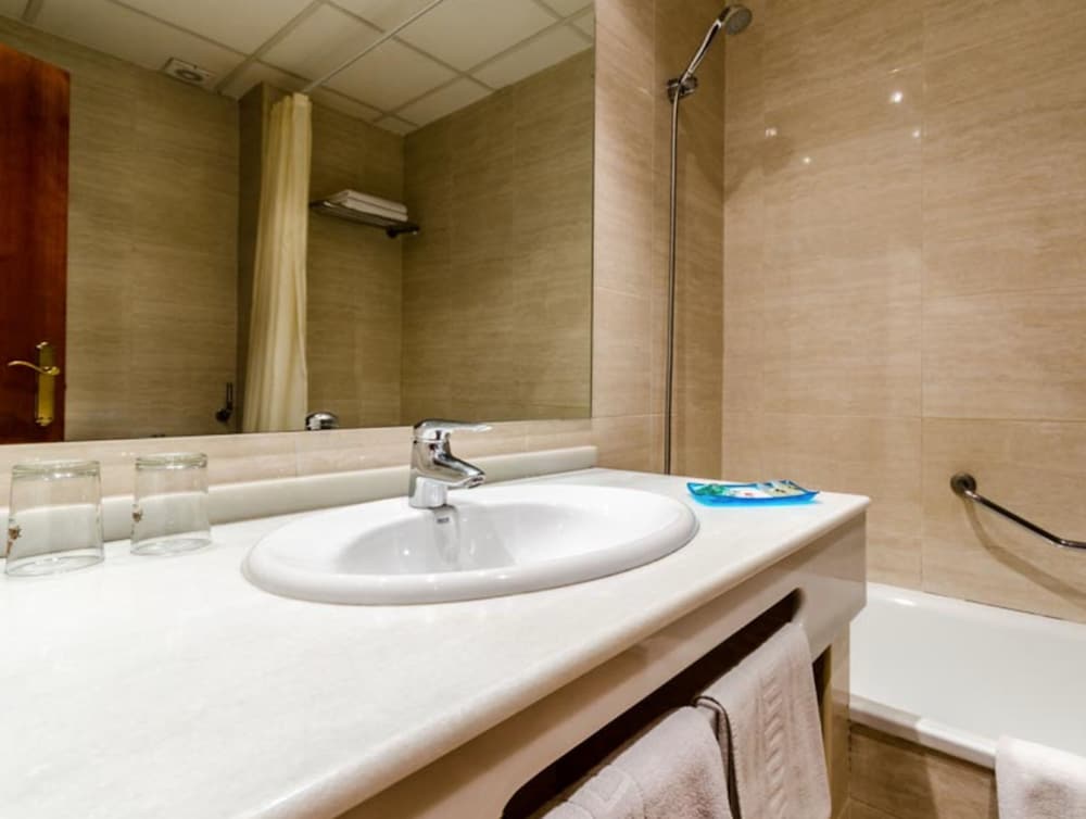 Фото Hotel Saylu