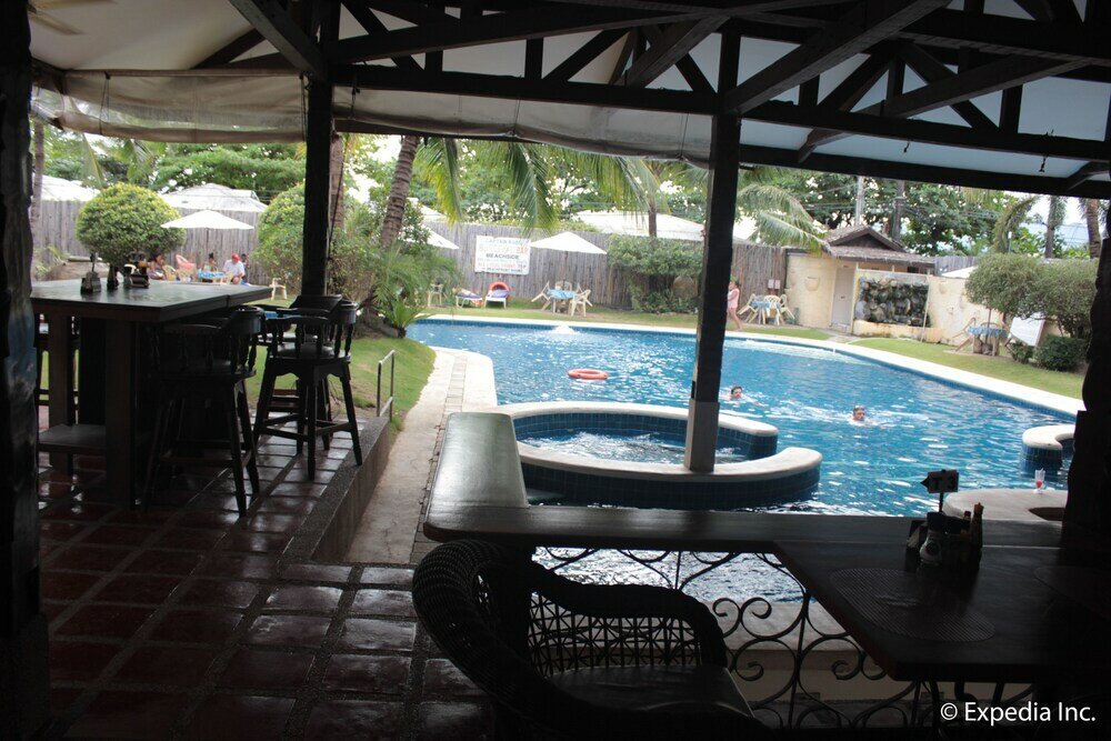 Фото Wild Orchid Beach Resort