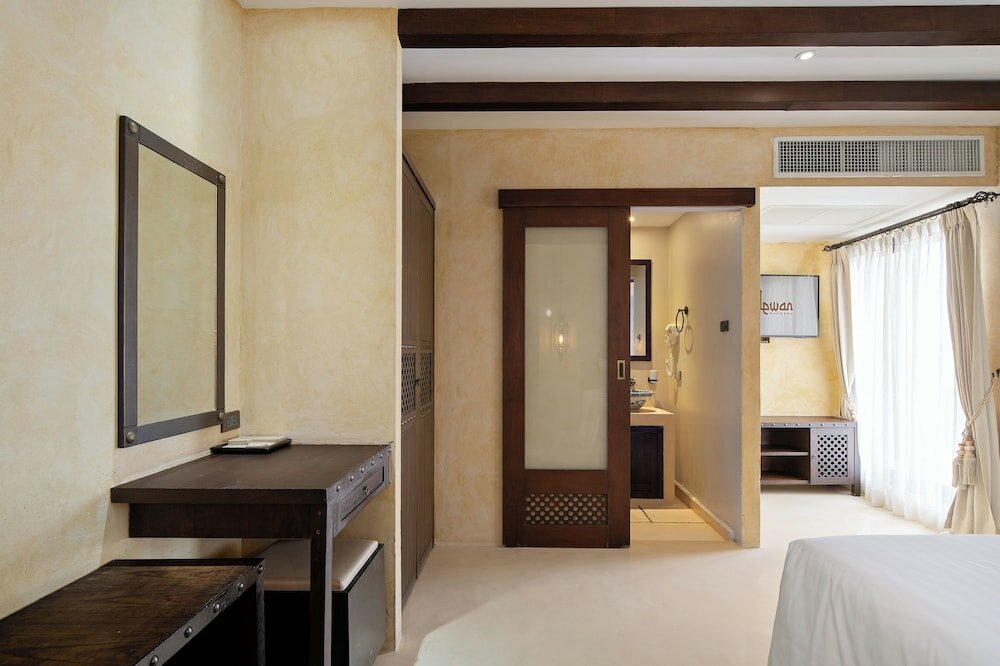 Фото Dewan Bangkok