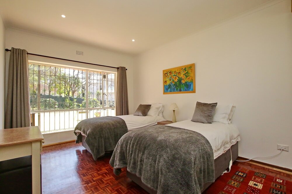 Фото Moonflower Cottages