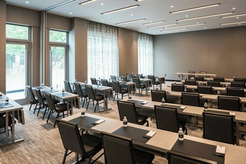 Гостиница Ac Hotel by Marriott Boston North в Согасе