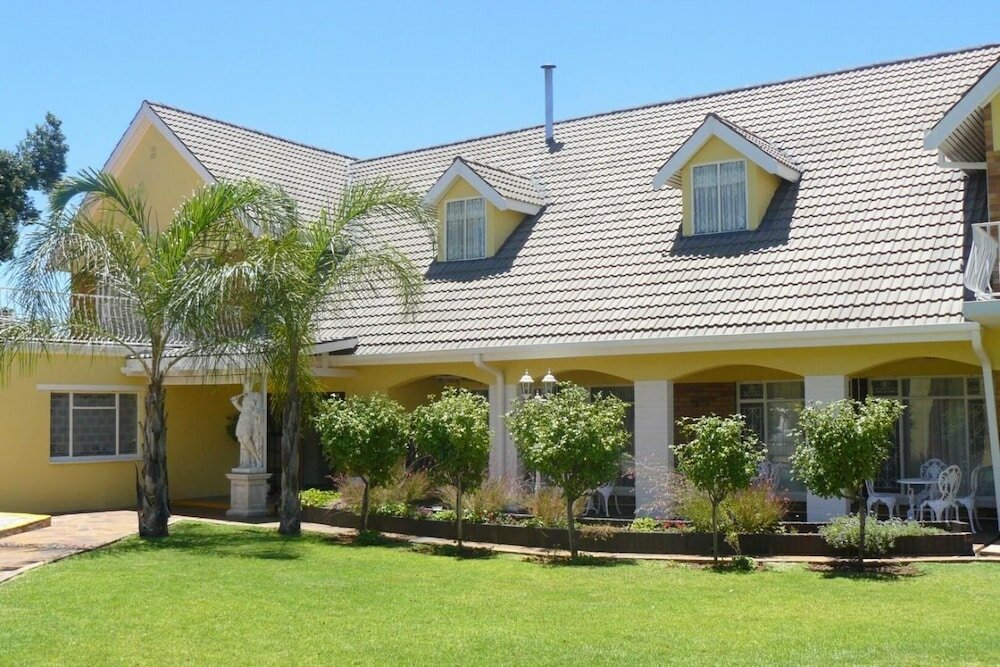 Фото Kimberley Manor Guesthouse