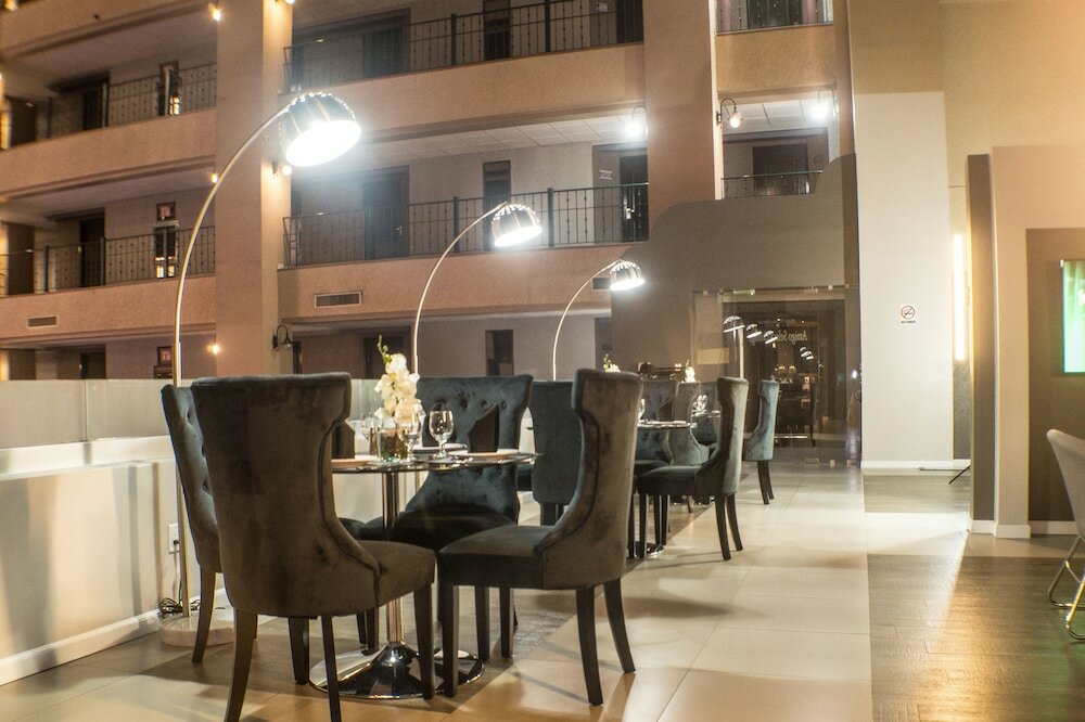 Фото Hotel Pueblo Amigo Plaza & Casino