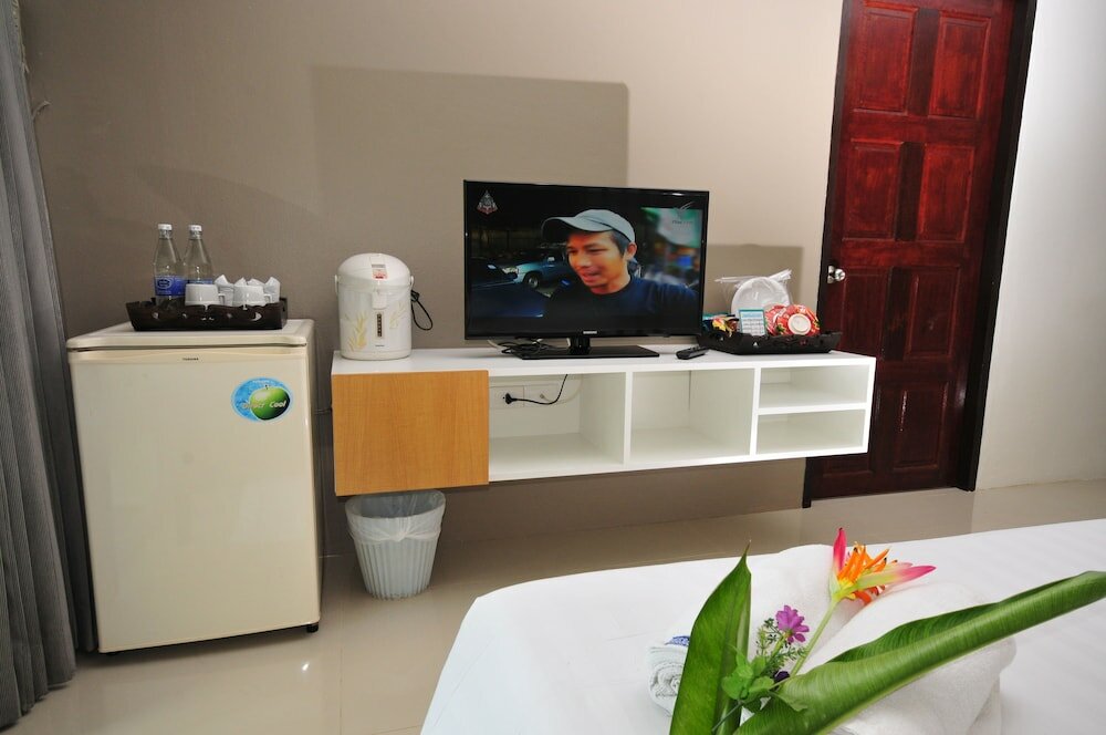 Фото Beerapan Hotel