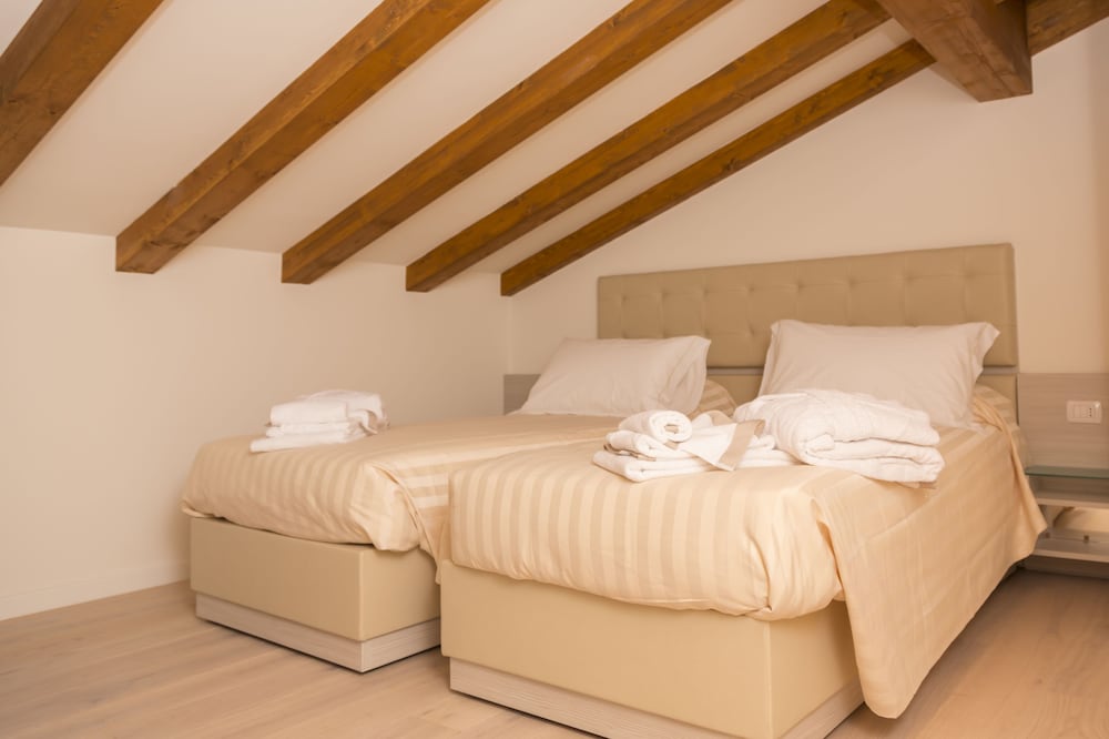 Фото White Angel Hotel