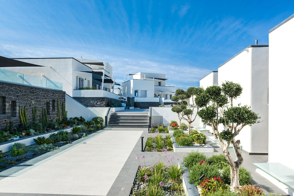 Фото Myst Boutique Hotel