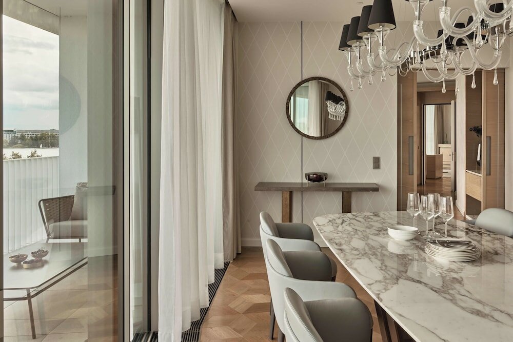 Фото The Fontenay