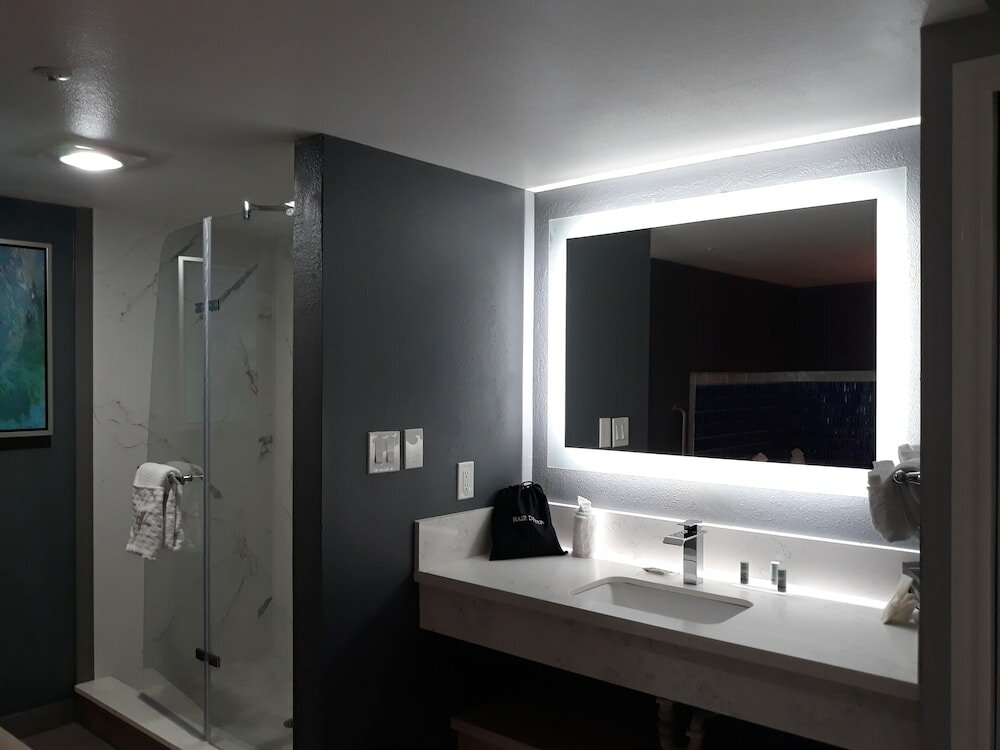 Фото Clarion Pointe El Cajon San Diego East