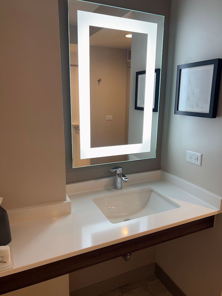 Фото Holiday Inn Chicago – Midway Airport S, an Ihg hotel