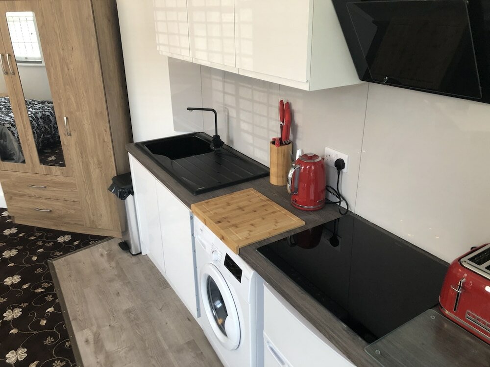 Фото Bourne Hall Hotel