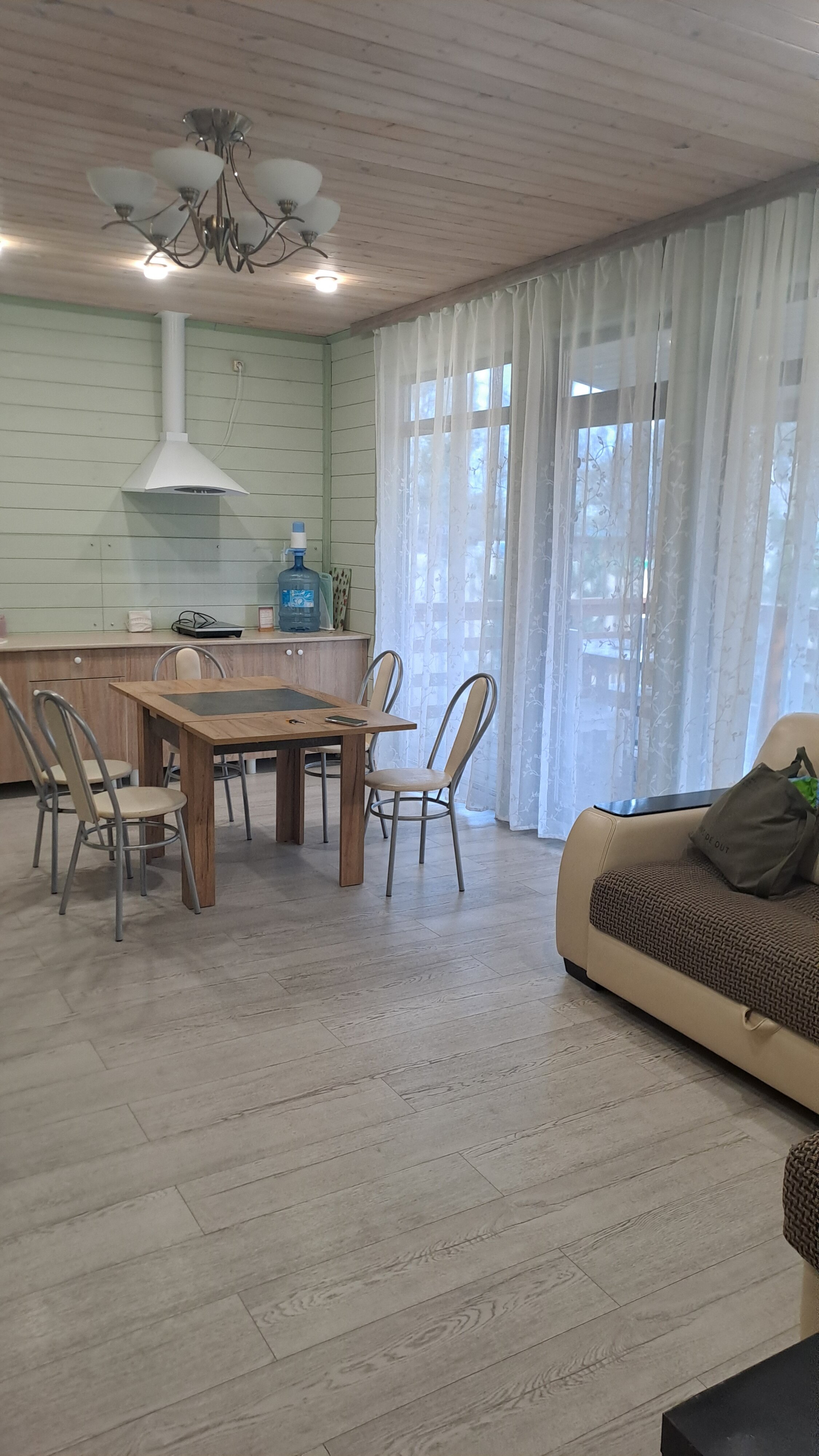 Фото Plescheevo Village дома у озера