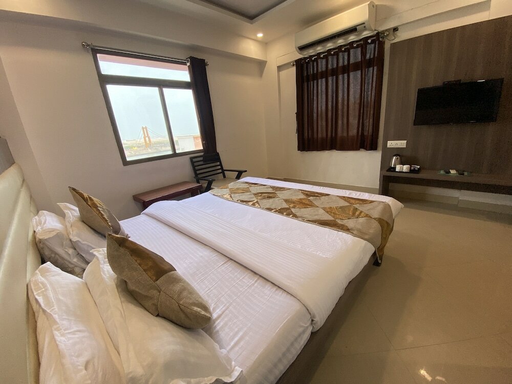 Фото Hotel Gomti