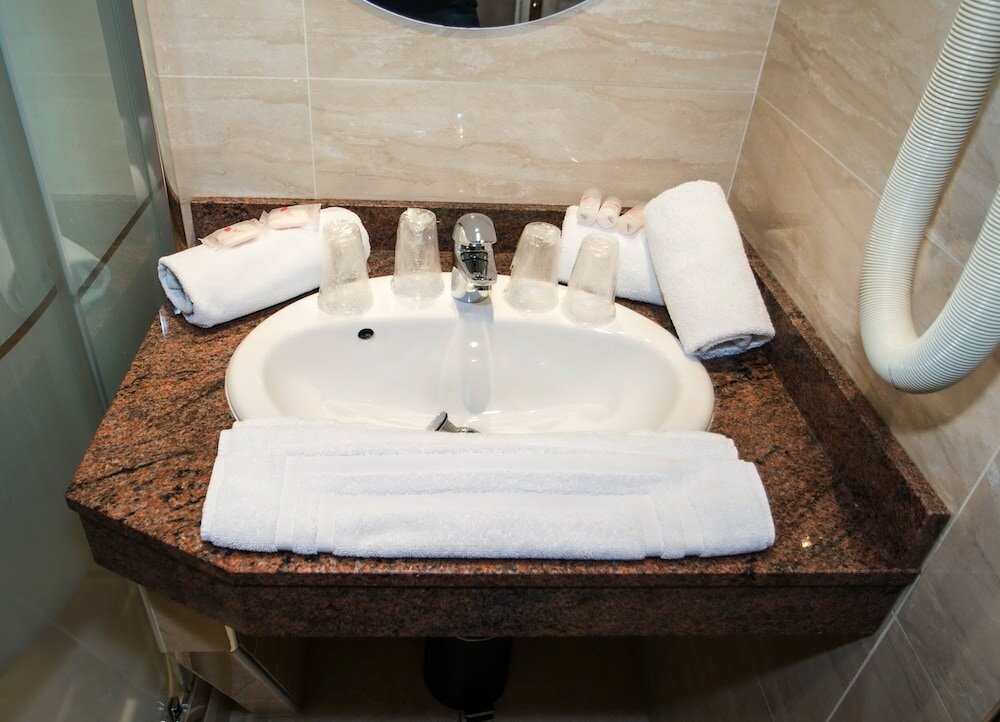 Фото Hotel Parisien