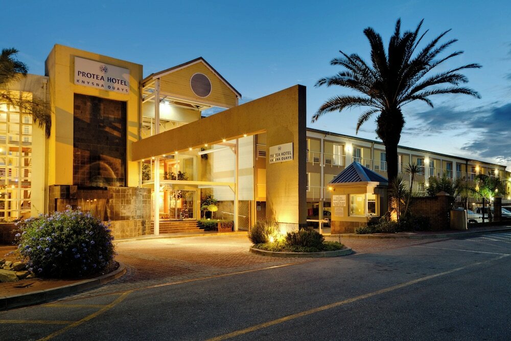 Фото Protea Hotel by Marriott Knysna Quays