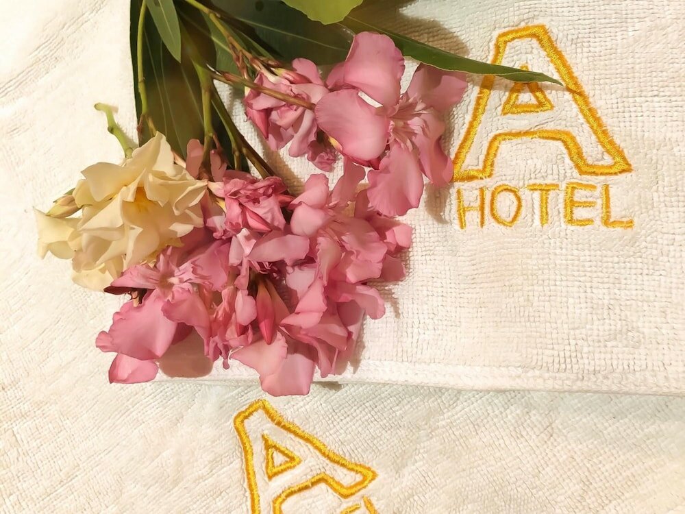 Фото Hotel Kompleksi Arifi