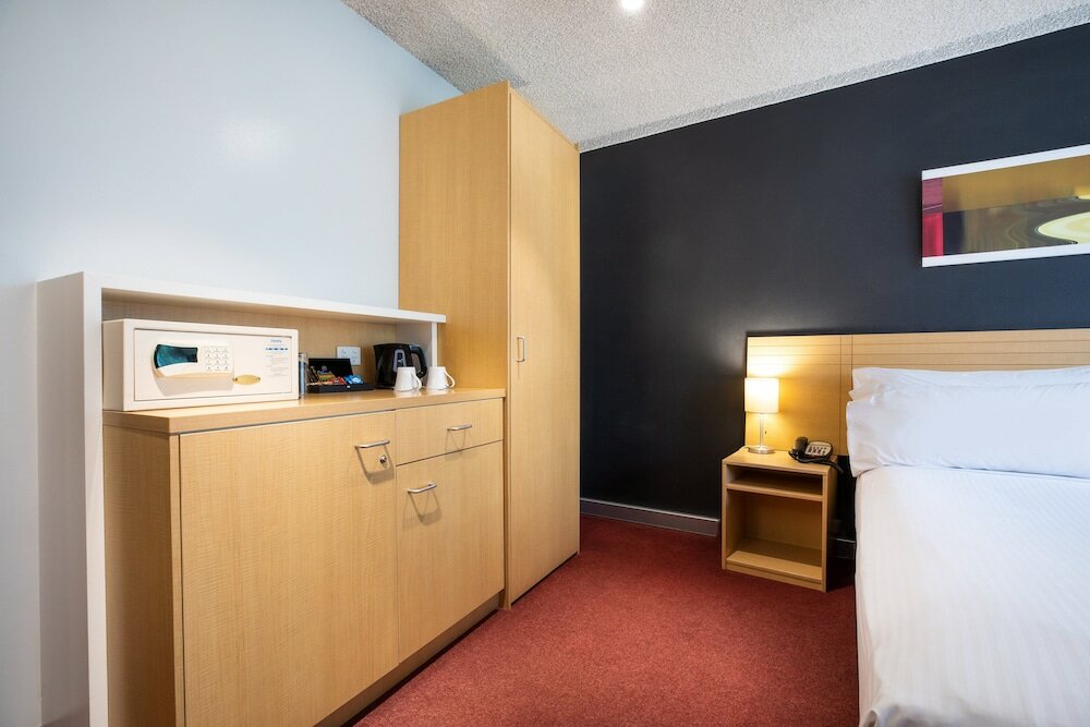 Фото Holiday Inn Melbourne Airport