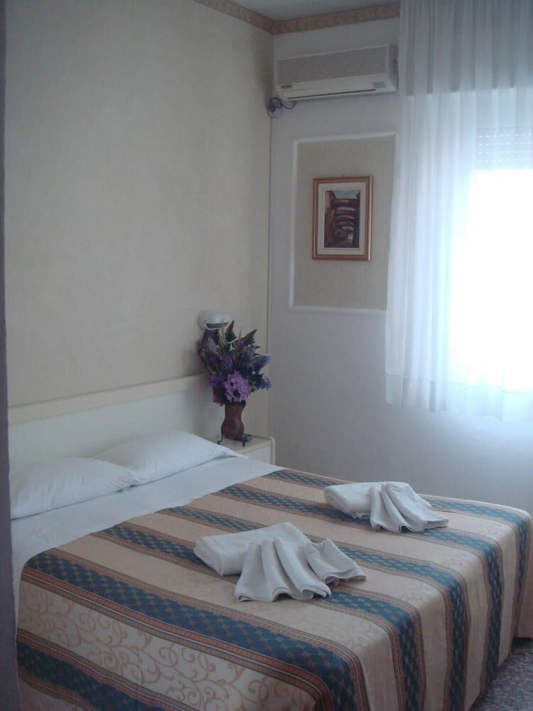 Фото Hotel Arcade