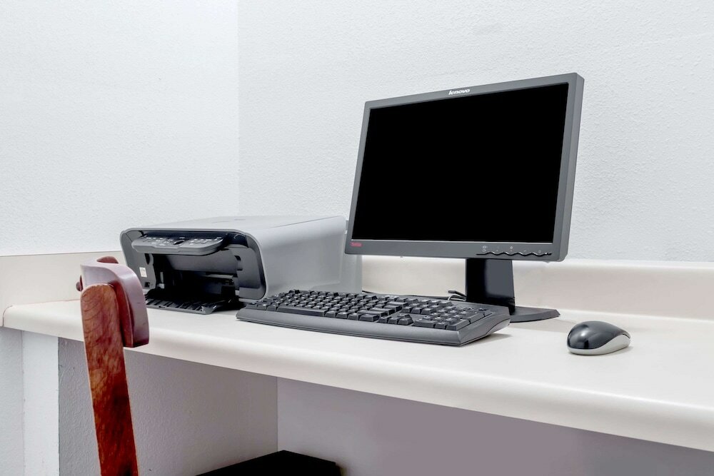 Фото Howard Johnson by Wyndham Perry Ga