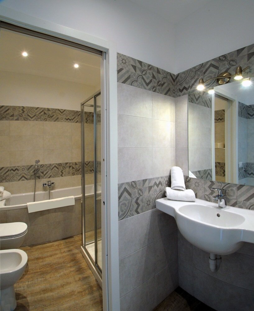 Фото Hotel Alexander