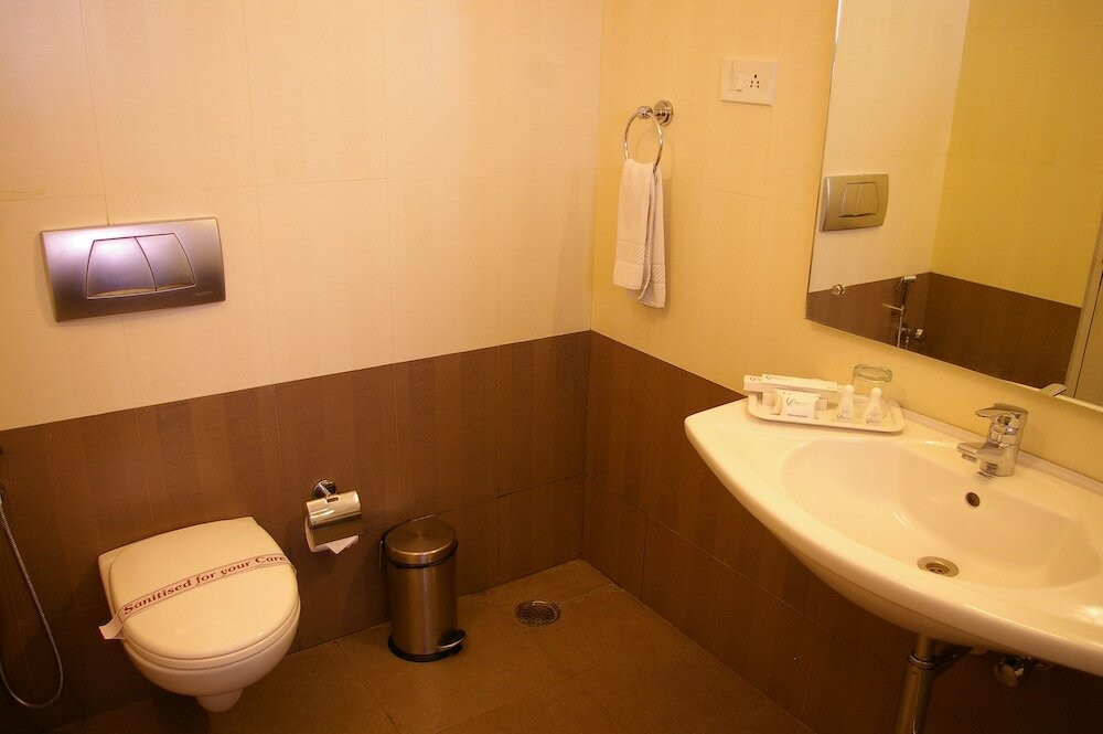 Фото The Curzon Court