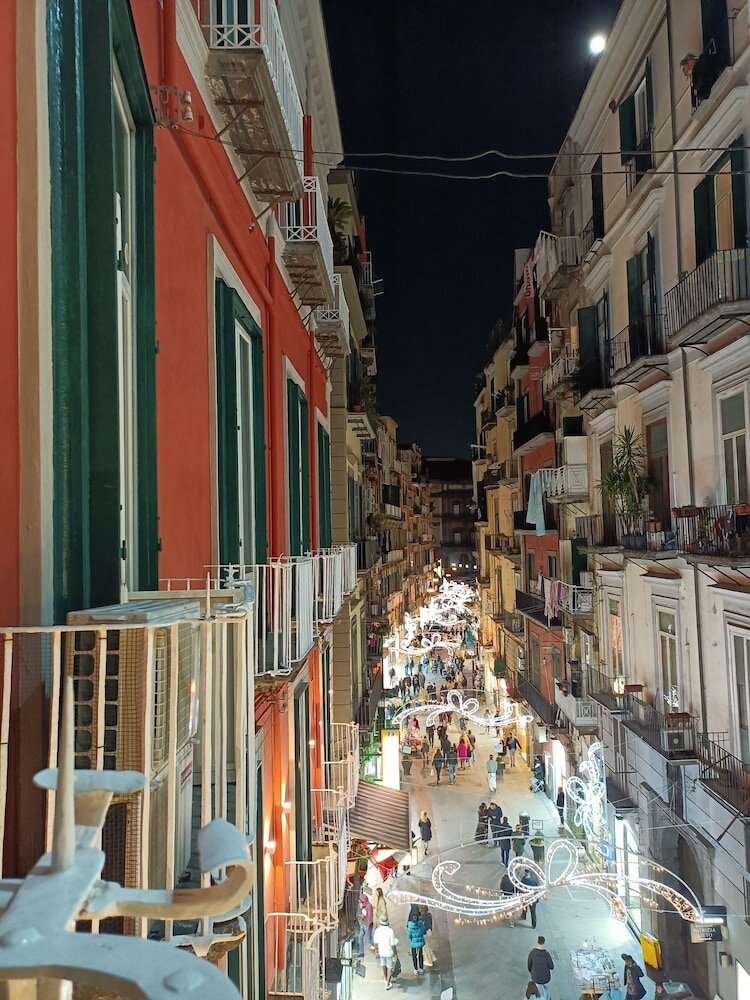 Фото B&b Napoli Plebiscito