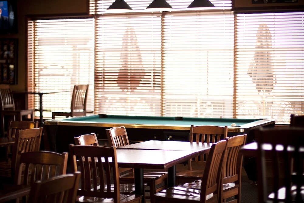 Фото Four Points by Sheraton Edmonton South