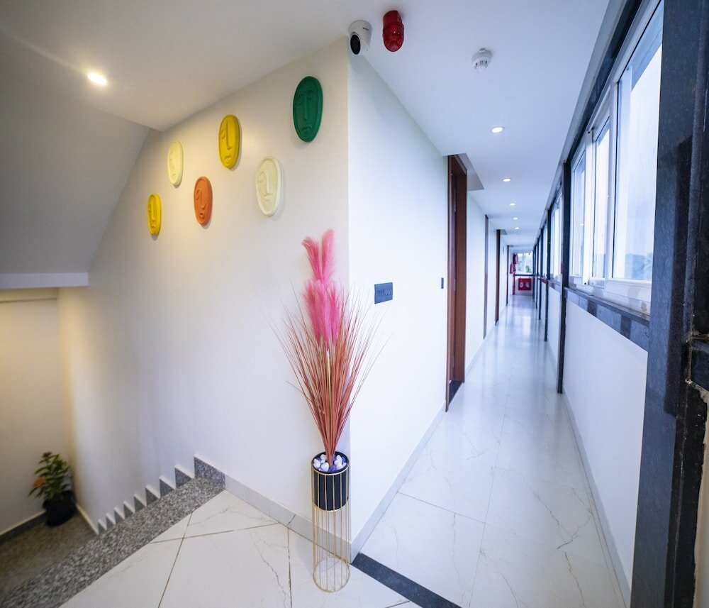 Фото Hue Guh The Porto Candolim