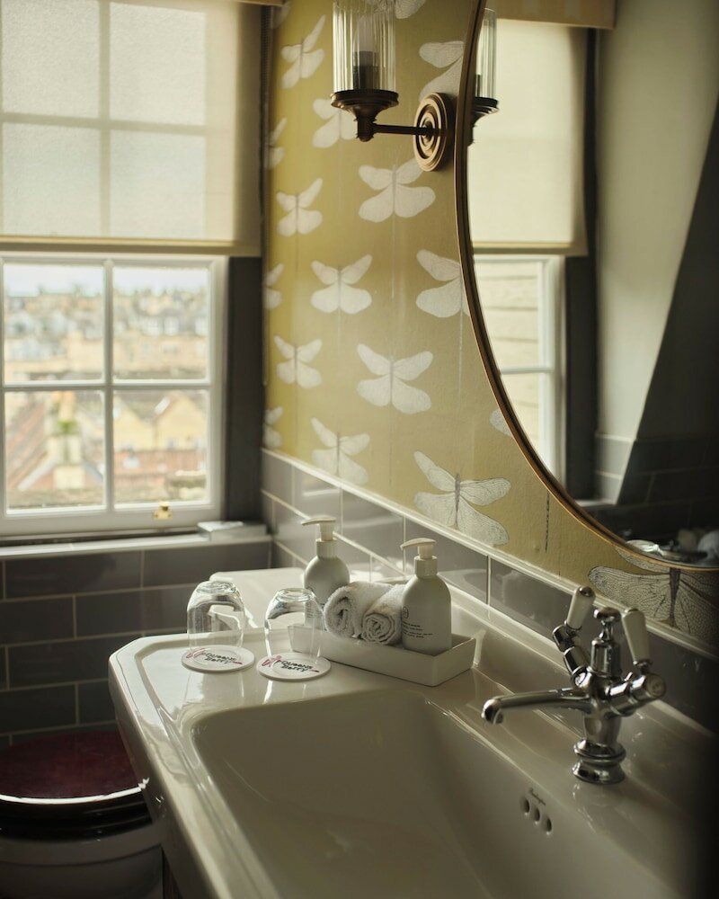 Фото The Queensberry