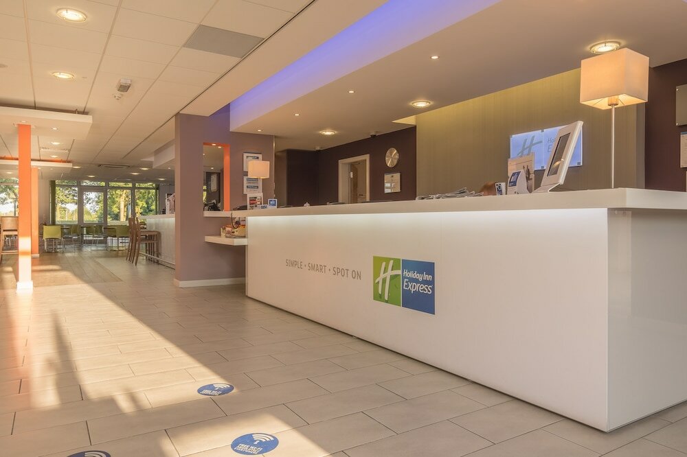 Фото Holiday Inn Express Preston - South, an Ihg Hotel