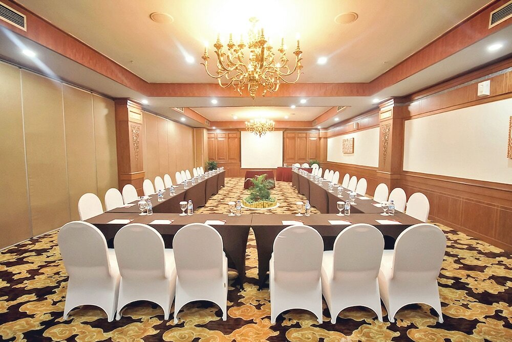 Фото Planet Holiday Hotel & Residence