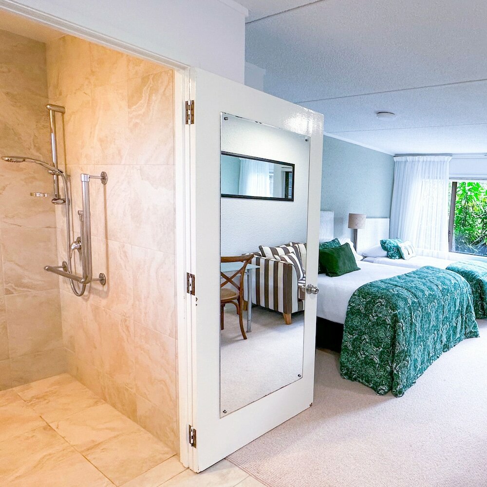 Фото Emerald Inn