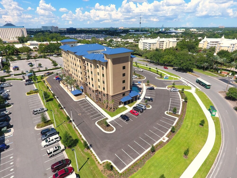 Фото Staybridge Suites Orlando at SeaWorld, an Ihg Hotel
