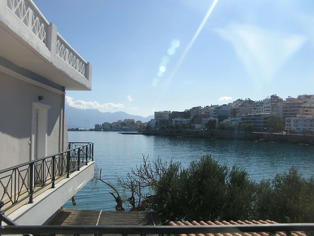 Фото Hotel Polydoros