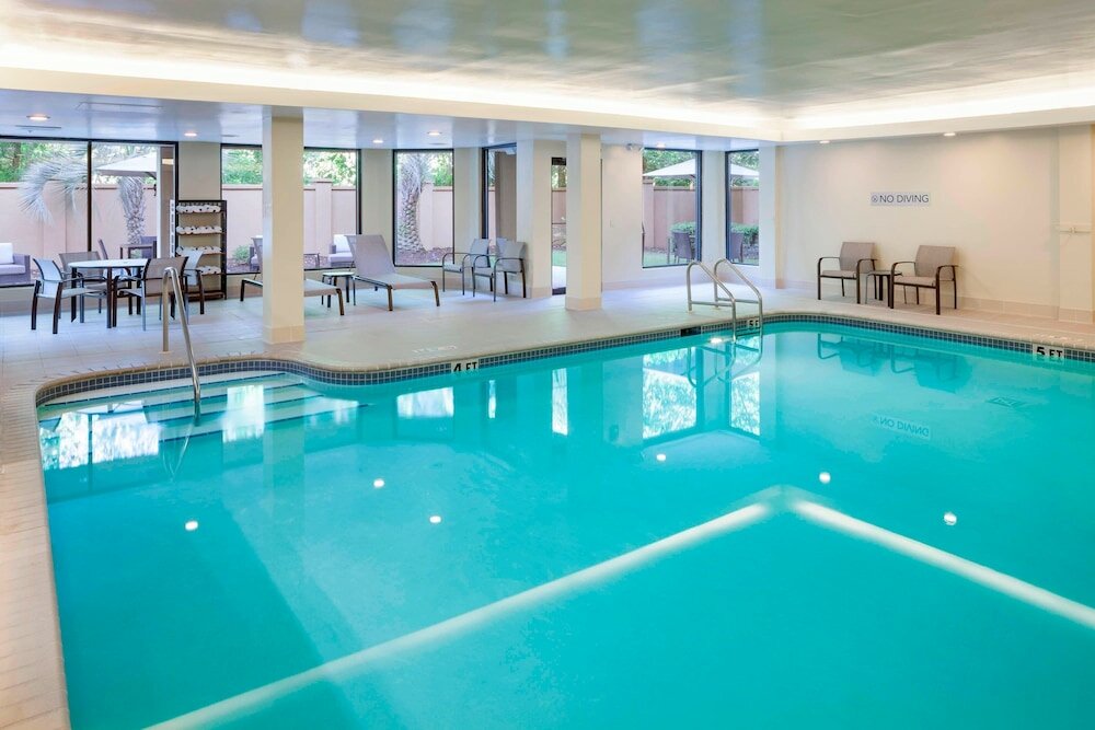 Фото Courtyard by Marriott Pensacola