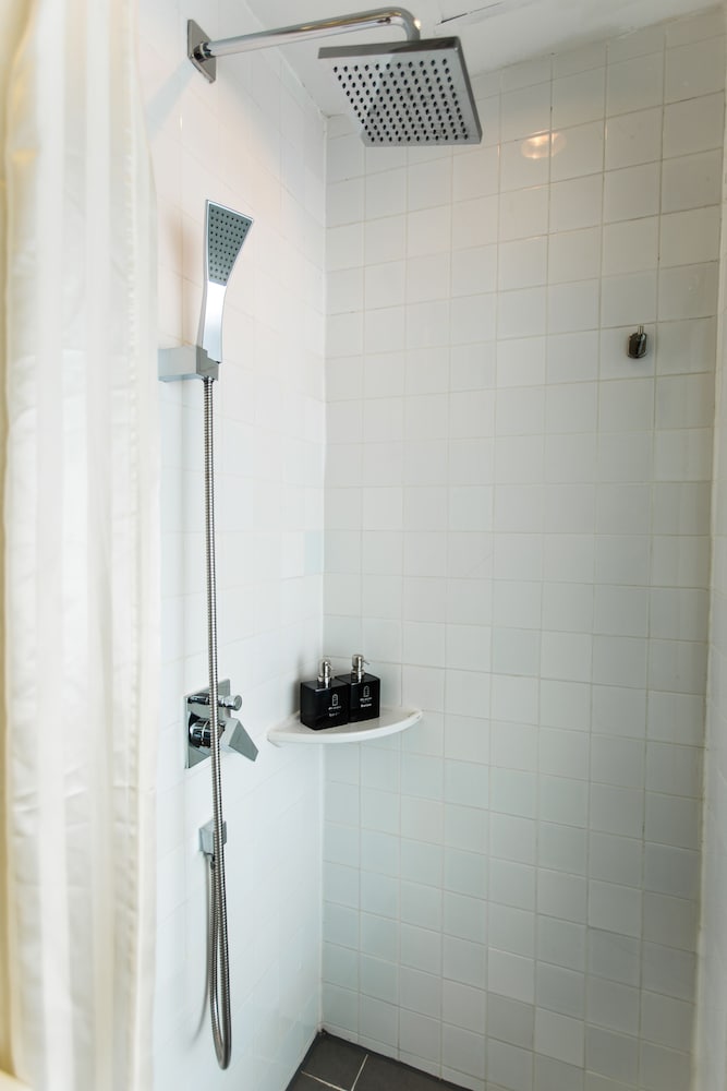 Фото The Alcove Library Hotel