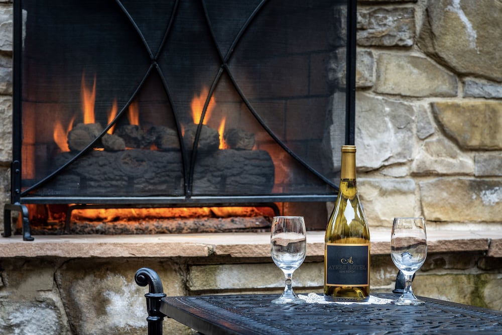 Фото Ayres Hotel Seal Beach