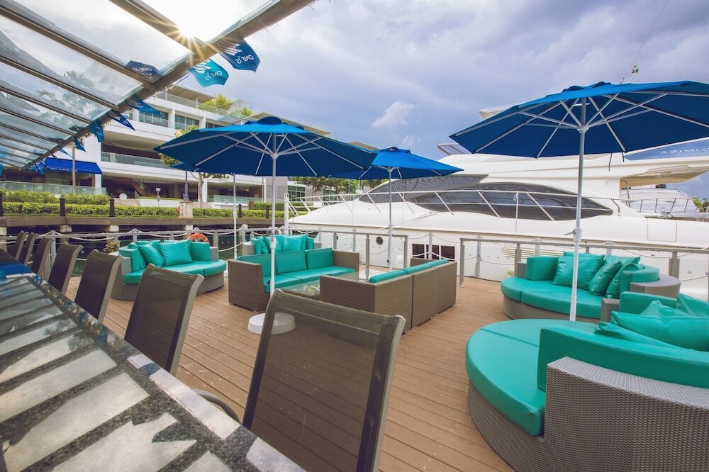 Фото One15 Marina Sentosa Cove Singapore