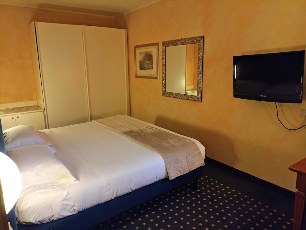 Фото Hotel Villa Maria