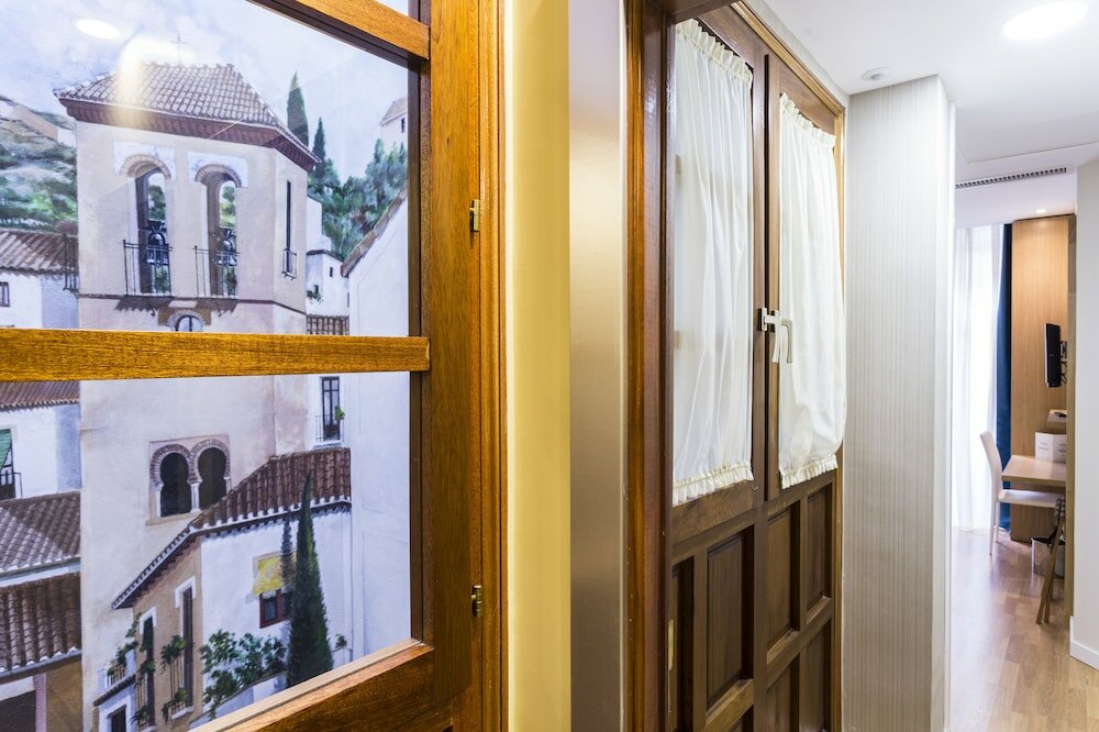 Фото Hotel Comfort Dauro 2