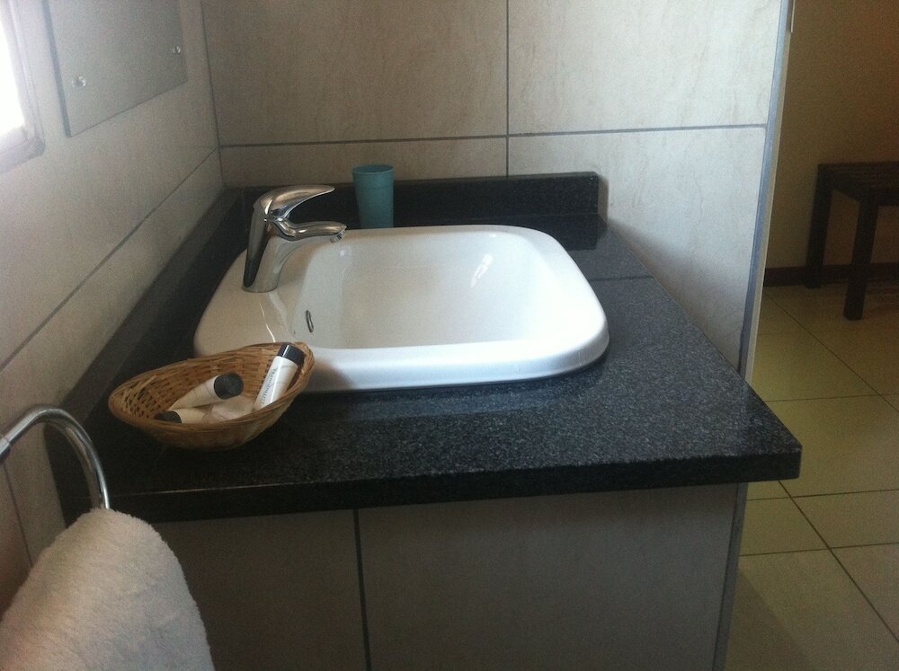 Фото Emerald Hotel