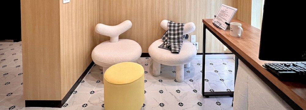 Фото Philstay Myeongdong Central Hotel