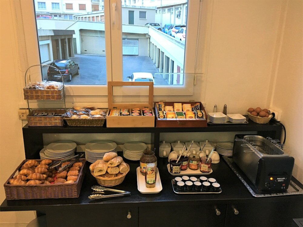 Фото Comfort Hotel Alba Rouen