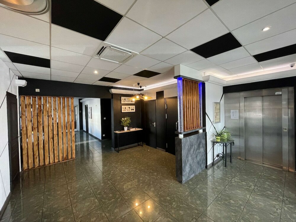 Фото Hôtel Restaurant Kyriad Direct Dijon Nord - Zenith - Toison d'Or