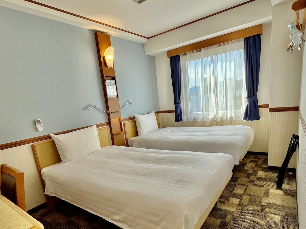 Фото Toyoko Inn Hiroshima Heiwa Odori