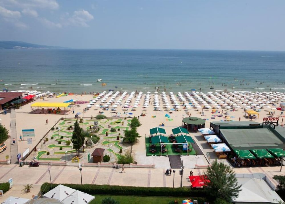 Фото Neptun Beach