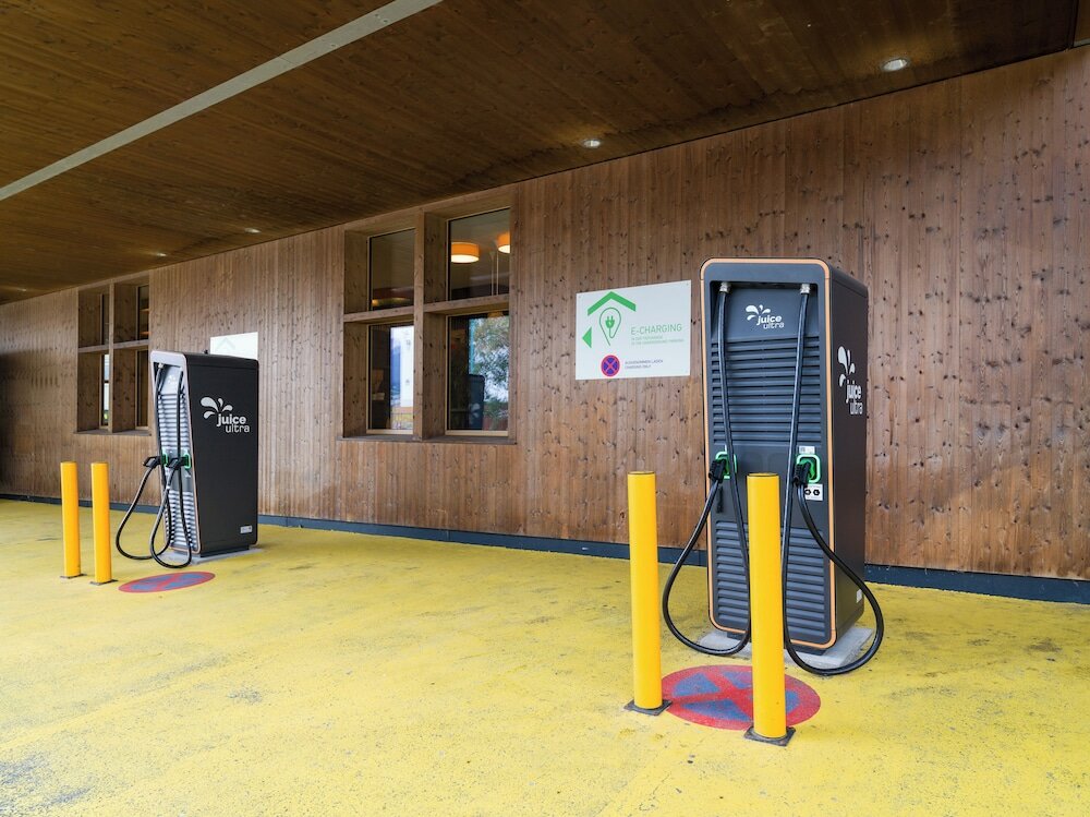 Фото Hwest Hotel Hall