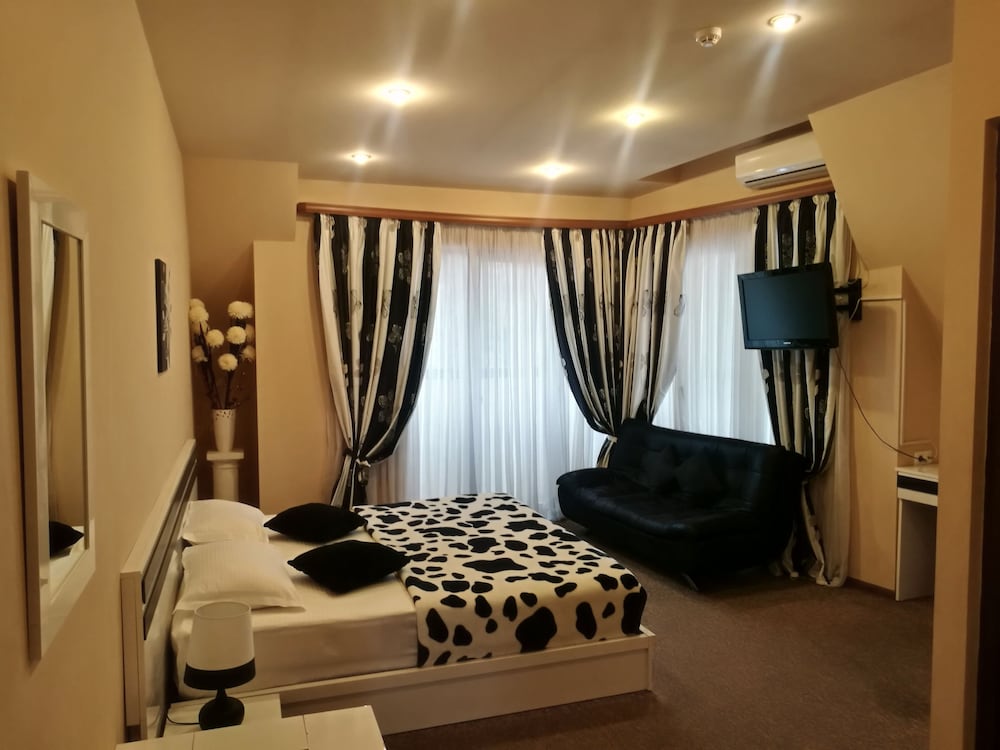 Фото Hotel Diplomat