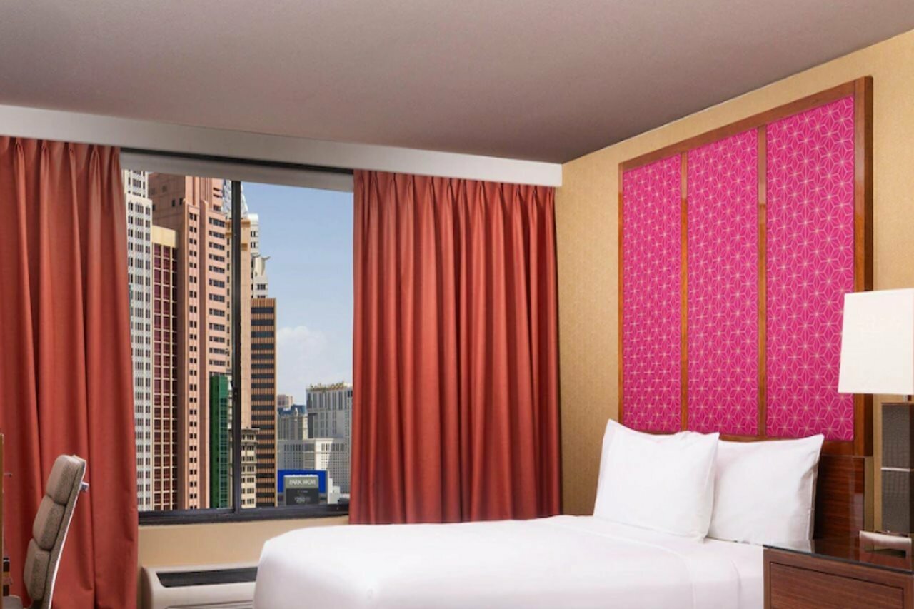 Фото Excalibur Hotel & Casino