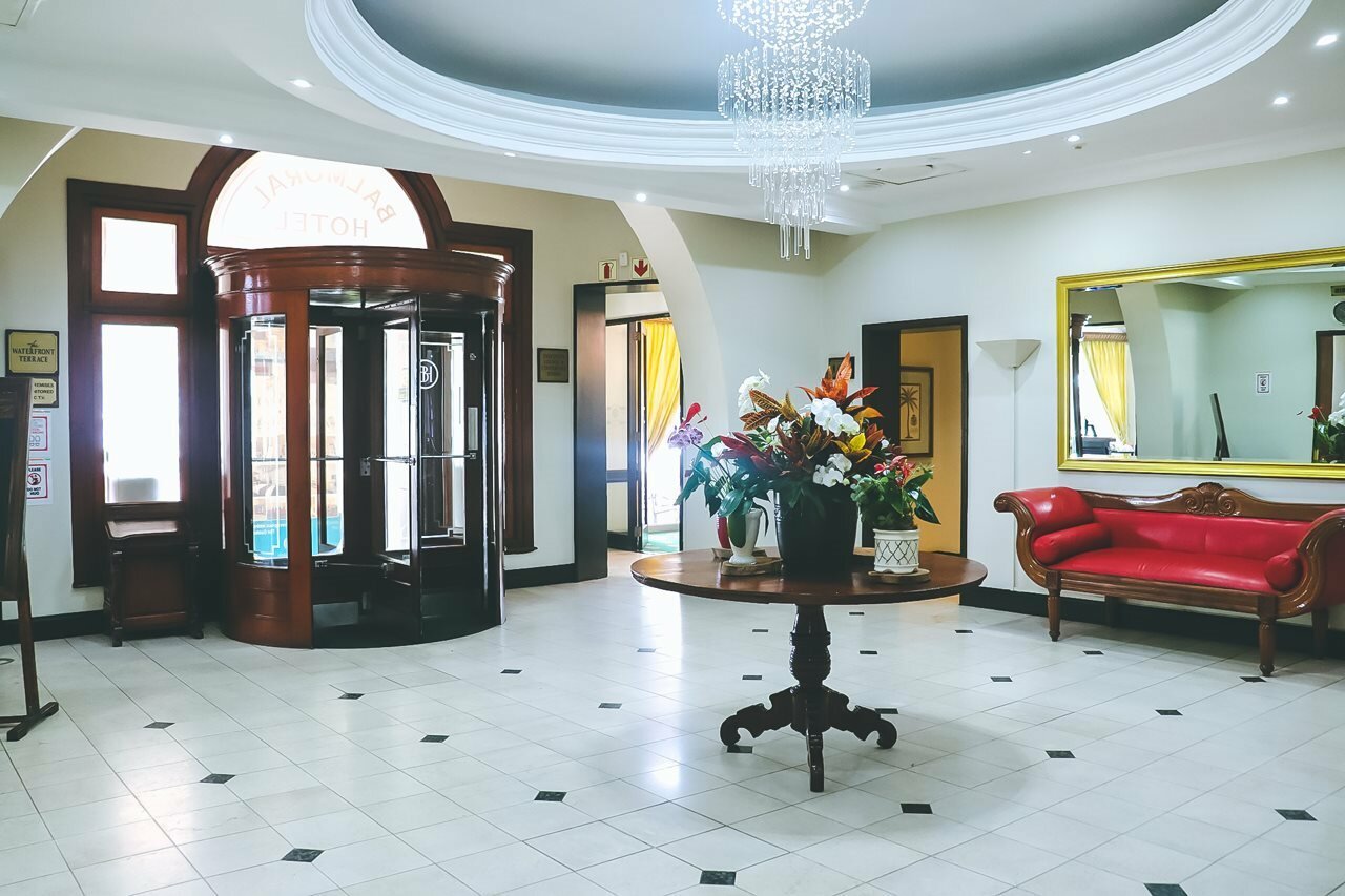 Фото The Balmoral Hotel